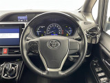 気になる車はすぐにお問い合わせください!画面右側の0066から始まる無料ダイヤルからお問い合わせ下さい!専門スタッフがお車のご質問にお答えいたします!