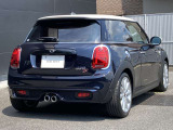 MINI正規販売店のお車は、全てのお車にMINI認定中古車の保証書が発行されます。保障約款もございますので保障内容が明確でございます。お客様にご安心してお乗り頂けますよう、全力でお客様をサポート致します。