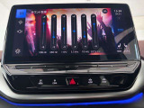 総出力450W、6スピーカーの臨場感溢れるスピーカーは調整も可能です!