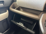 全車クリーニング済み!目立つ傷、汚れ、へたりなどなくコンディション良好です!!