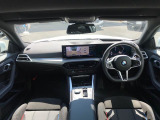 全車、BMWに精通するメカニックにより各車の泣きどころをきっちり整備・修理しており、ご安心して永くいつまでもお乗りいただけるようご提案させていただいております