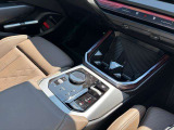 認定中古車は全車、24時間365日のロードサービスアシスタンス』が付帯します。夜間の万が一のトラブルの際にも対応でき体制が整っておりますのでご安心してお選び頂けます