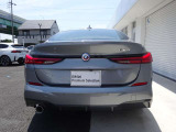 BMW正規販売店のお車は、全てのお車にBMW認定中古車保証書が発行されます。保証約款もございますので、保証内容が明確でございます。お客様にご安心してお乗り頂けますよう、全力でお客様をサポート致します。