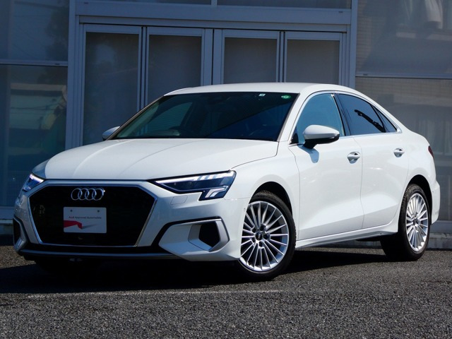A3セダン30 TFSI アドバンスド