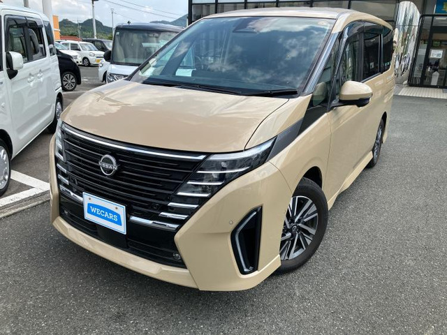 セレナ1.4 e-POWER ルキシオン