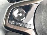 【ステアリングスイッチ】運転中、前方から目線をそらすことなく、オーディオ等の操作が可能な便利機能!安心&快適なドライブを演出してくれます♪