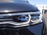 弊社はBMW正規販売店として歴史がございますので、BMW旧モデルから新型車まで商品知識と整備知識を備えております。ご納車後のご不明な点等も、お気軽に弊社担当者まで直接お問い合わせ下さい。
