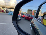 気になる車はすぐにお問い合わせください!画面右側の0066から始まる無料ダイヤルからお問い合わせ下さい!専門スタッフがお車のご質問にお答えいたします!