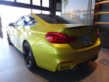 BMW正規販売店のお車は、全てのお車にBMW認定中古車保証書が発行されます。保証約款もございますので、保証内容が明確でございます。お客様にご安心してお乗り頂けますよう、全力でお客様をサポート致します。