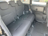ゆとりある広々とした車内空間は、ドライブを始め買い物やレジャーなど、幅広く活躍します。一人でもみんなとでもお出かけを楽しみましょう!