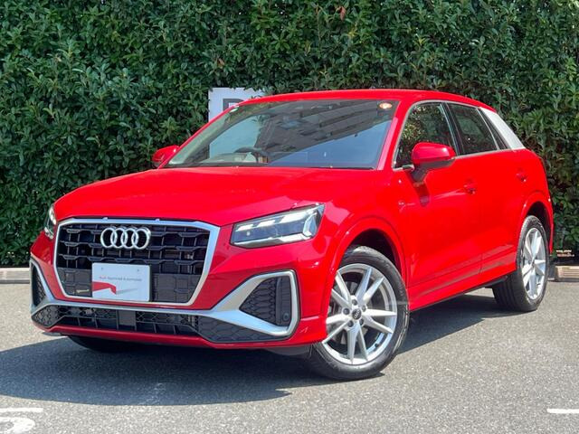 Q2  35 TDI Sライン ディーゼル