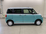 軽自動車、小型車を中心に常時300台展示車を御用意させて頂いております