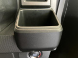 機能、内装・外装の状態、走行距離、修復歴の有無など、細部まで徹底して検査しています!