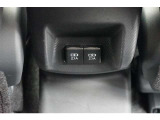 充電用USB装備しています。