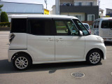 当店はアフターケアにも力を入れています!売るだけで終わりではなく、御納車後の車検・点検・鈑金修理などはもちろんのこと、細かいことも最後まで全力でサポ-トいたします!