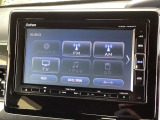 ナビ機能だけでなく、フルセグ、Bluetooth、DVDとCD再生などのオーディオ機能がついています!