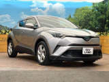 大好評のボディコーティング「弾スプラッシュコート」もご納車までに施工可能。通常のガラスコートと異なる、耐久年数6年の無機質ガラスコーティングが、ボディをキレイな状態に保ってくれます。