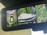 【アラウンドビューモニター】専用のカメラにより、上から見下ろしたような視点で360度クルマの周囲を確認することができます☆死角部分も確認しやすく、狭い場所での切り返しや駐車もスムーズに行えます。