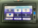 ナビゲーションはフルセグTV対応のGathers純正メモリーナビを搭載しています。Bluetoothオーディオ機能がありますので、スマートフォンなどの音楽も再生できます。