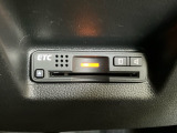 有料道路のレーン通過に便利なETC車載器を装着しています。ご利用にはセットアップが必要となります。