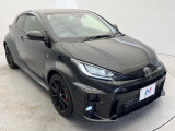 大好評のボディコーティング「弾スプラッシュコート」もご納車までに施工可能。通常のガラスコートと異なる、耐久年数6年の無機質ガラスコーティングが、ボディをキレイな状態に保ってくれます。