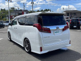 安心の全車保証付き!(※部分保証、国産車は納車後3ヶ月、輸入車は納車後1ヶ月の保証期間となります)。その他長期保証(有償)もご用意しております!※長期保証を付帯できる車両には条件がございます。