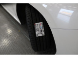 タイヤは4本とも新品交換済です!新しいお車でドライブにお出かけしましょう!