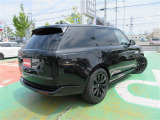 レンジローバー SE 3.0L P550e スタンダードホイールベース 4WD 