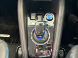 気になる車はすぐにお問い合わせください!画面右側の0066から始まる無料ダイヤルからお問い合わせ下さい!専門スタッフがお車のご質問にお答えいたします!