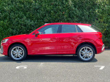Q2  35 TDI Sライン ディーゼル