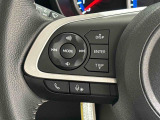 ナビゲーションやオーディオを装着する事によってステアリングに組み込まれたボタンで操作ができます。視線を逸らす事もなく操作出来るので安全です。