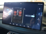 シートヒーターは前席のみ装備されています エアコン等と同様にメインディスプレイで操作します