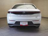 車両は展示前に内装外装をクリーニング済みです。安心してクルマ選びできます。(^^♪