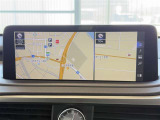 【ナビ画面】主に地図を表示し、目的地へのルート案内や渋滞情報などを表示するために使われます。