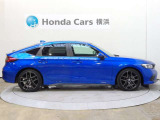 全長455cm、幅180cm、高さ141cmのお車になります。