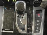 気になる車はすぐにお問い合わせください!画面右側の0066から始まる無料ダイヤルからお問い合わせ下さい!専門スタッフがお車のご質問にお答えいたします!