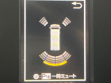 【クリアランスソナー】バンパーに付いたセンサーが障害物を検知!一定の距離に近づくとアラートで教えてくれます♪狭い駐車スペースや車庫入れ時も安心ですね☆