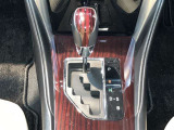 シフト操作もしやすく快適な運転を楽しんでいただけます♪