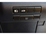 ★販売は勿論の事・買取・板金・車検・日常のメンテナンスから修理や保険、例えば事故を起こした後の対応等まで幅広くご相談に応じます!お気軽にスタッフまで★