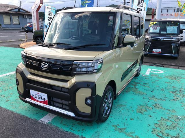 タント ファンクロス 4WD 