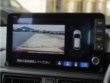 ◆バックカメラ◆リバースにするだけで映ります、後方の安全確認や、狭い駐車場での車庫入れ、雨の日や夜間など視界の悪い時に便利です!安全にバックする為には欠かせない装備です。