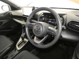 【運転席】運転席周りの画像です。プロの手で隅々までクリーニングしています。ご来店いただき実際に見てみてくださいね☆