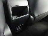 サービス工場完備。車検・メンテもお任せください!