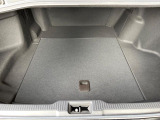 普段のお買い物や通勤、送迎等に十分な荷室スペースを確保しております。