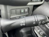 【オートライト】は、付け忘れや消し忘れを防ぐことができます。高速道路などのトンネルなどにも役立ちます♪