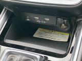 気になる車はすぐにお問い合わせください!画面右側の0066から始まる無料ダイヤルからお問い合わせ下さい!専門スタッフがお車のご質問にお答えいたします!
