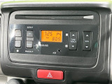 お好きな音楽を車内でお楽しみいただけます♪スピーカー交換・ウーハー追加などの音質向上や、最新ナビ・後席モニター等の取り付けも是非ご相談ください!