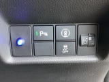 こちらの車両はホンダセンシングやパーキングセンサーなどの安全支援装置が装備されてますよ!(^^)!