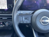 【 ステアリングスイッチ 】手元のスイッチでナビ操作が可能で、非常に便利な機能です!取り付けのナビによってはオプション設定となっております!詳しくはスタッフまで♪//