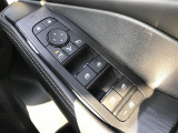 みなさまのお車選びのお手伝いをさせてください!スタッフ一同心よりご来店、お問い合わせをお待ちしております!
